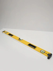 Купить Уровень магнитный, 3 глазка ALUKOMTOOLS, 1000мм оптом в Москве от производителя