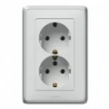 Купить 773627 Розетка двойная 2конт. + земля Carvia белый оптом в Москве от производителя