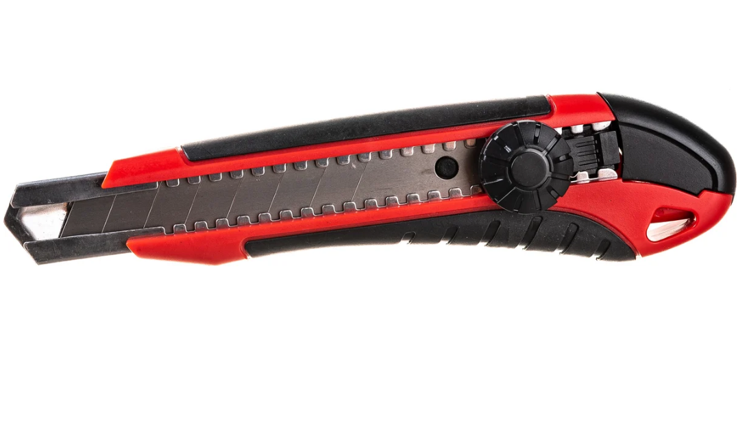 Купить ЗУБР М-18В, 18 мм, нож с винтовым фиксатором (09158) оптом в Москве от производителя