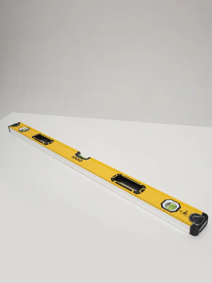 Купить Уровень магнитный, 3 глазка ALUKOMTOOLS, 1000мм оптом в Москве от производителя